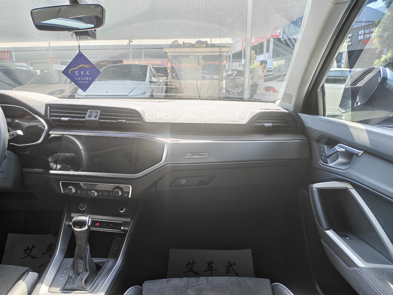 Audi Q3 2022 interior view 10 - used suv for export from China