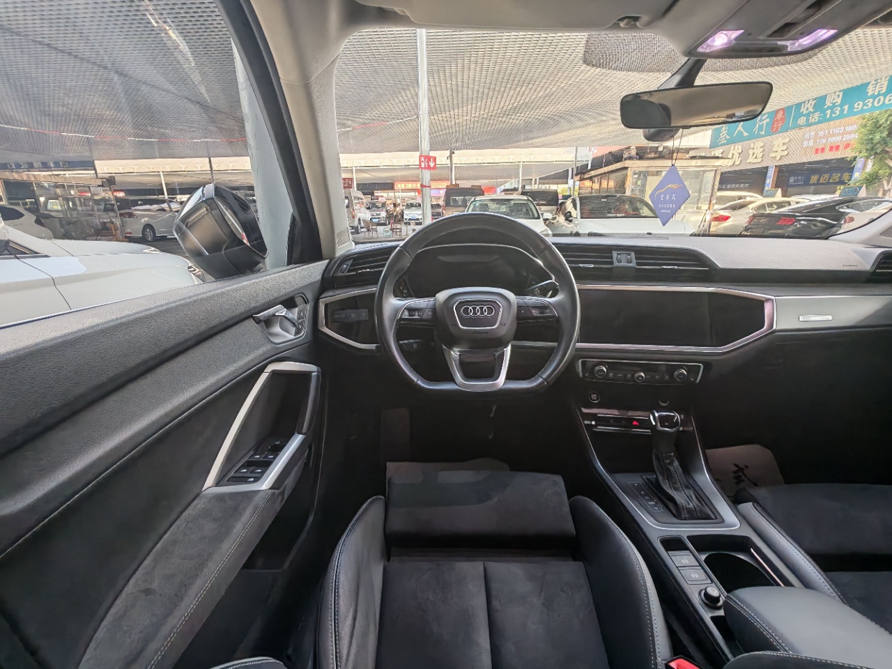 Audi Q3 2023 interior view 7 - used suv for export from China