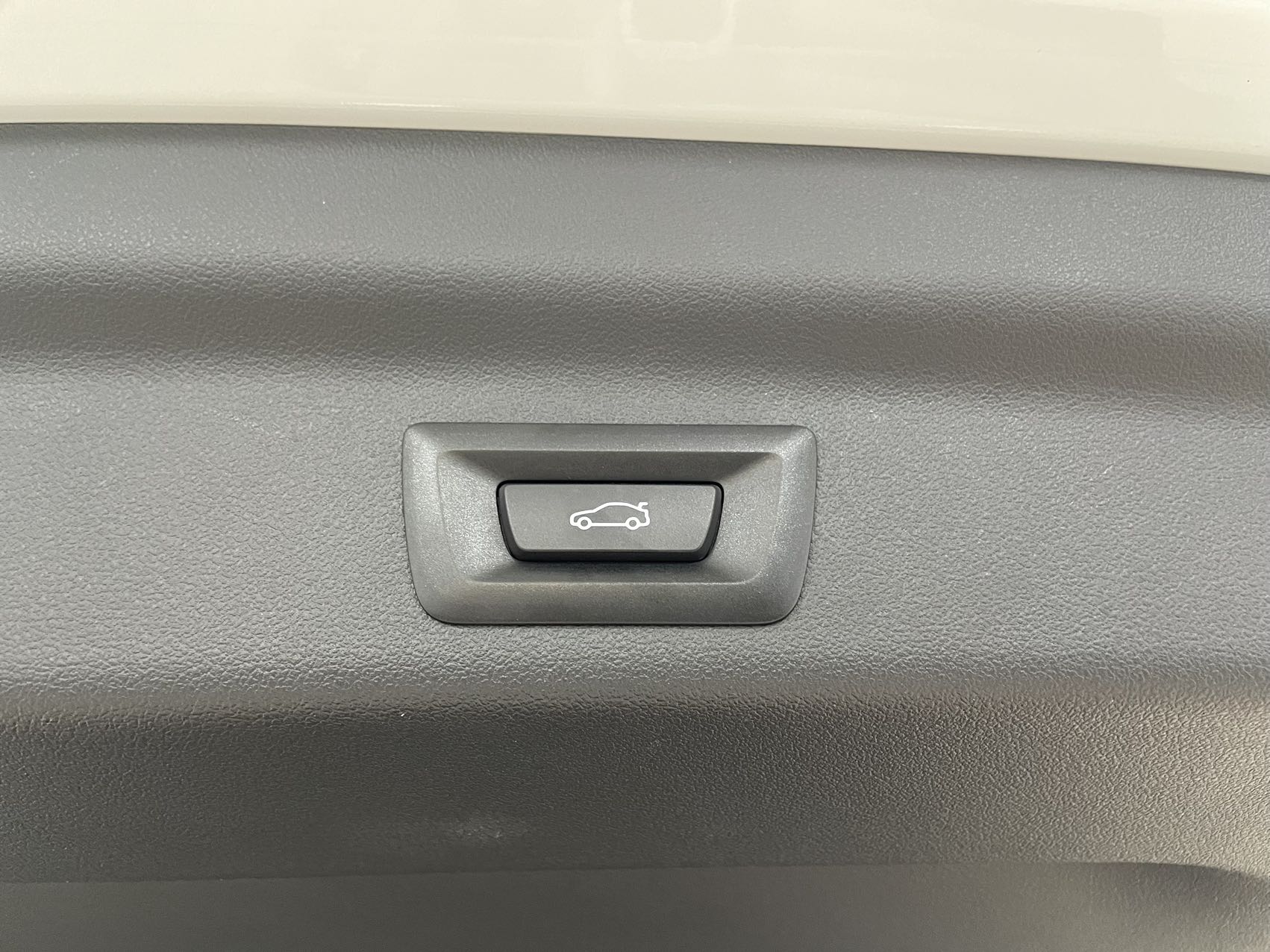 BMW X1 2023 interior view 7 - used suv for export from China