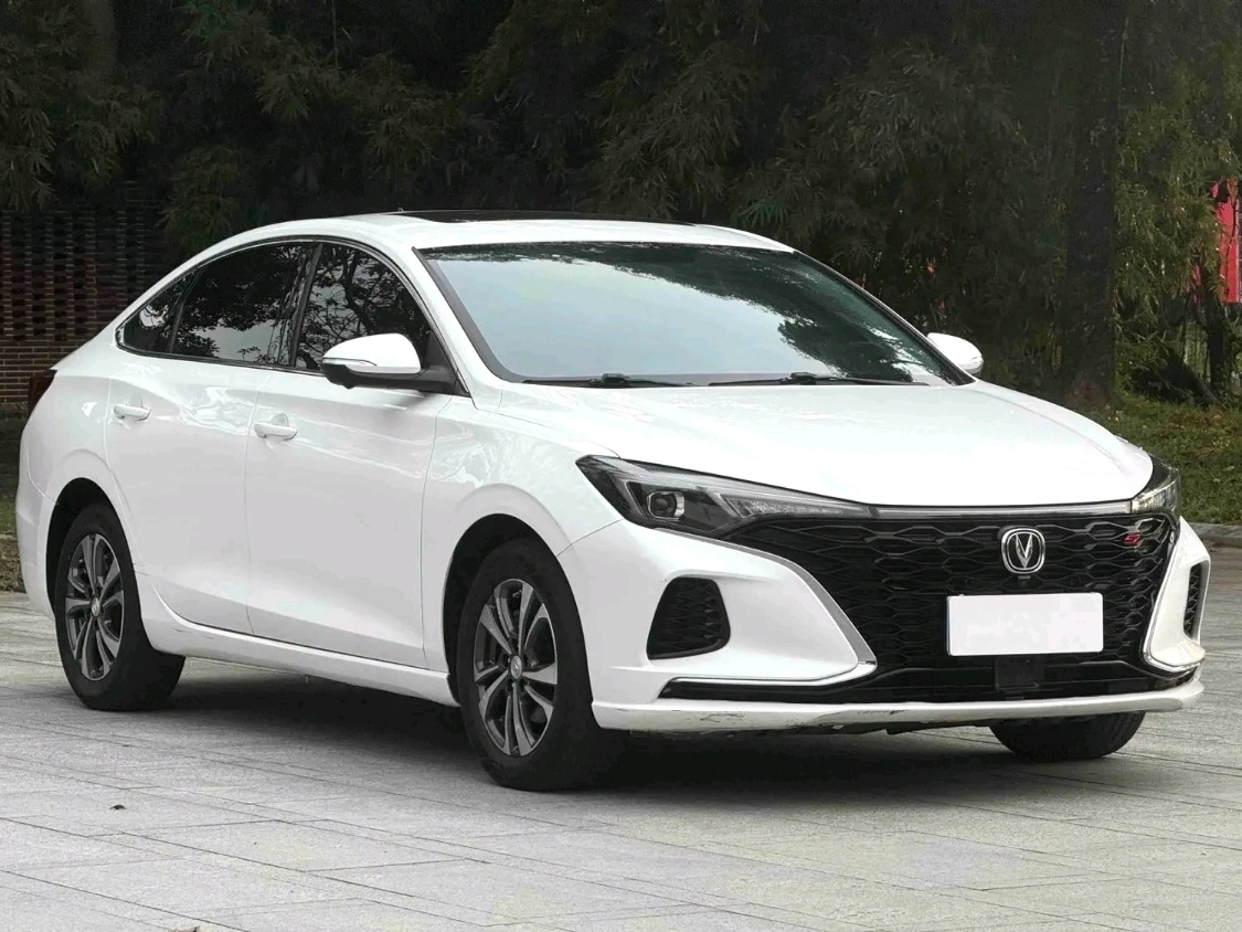 Changan Eado exterior view 3 - used sedan for export from China