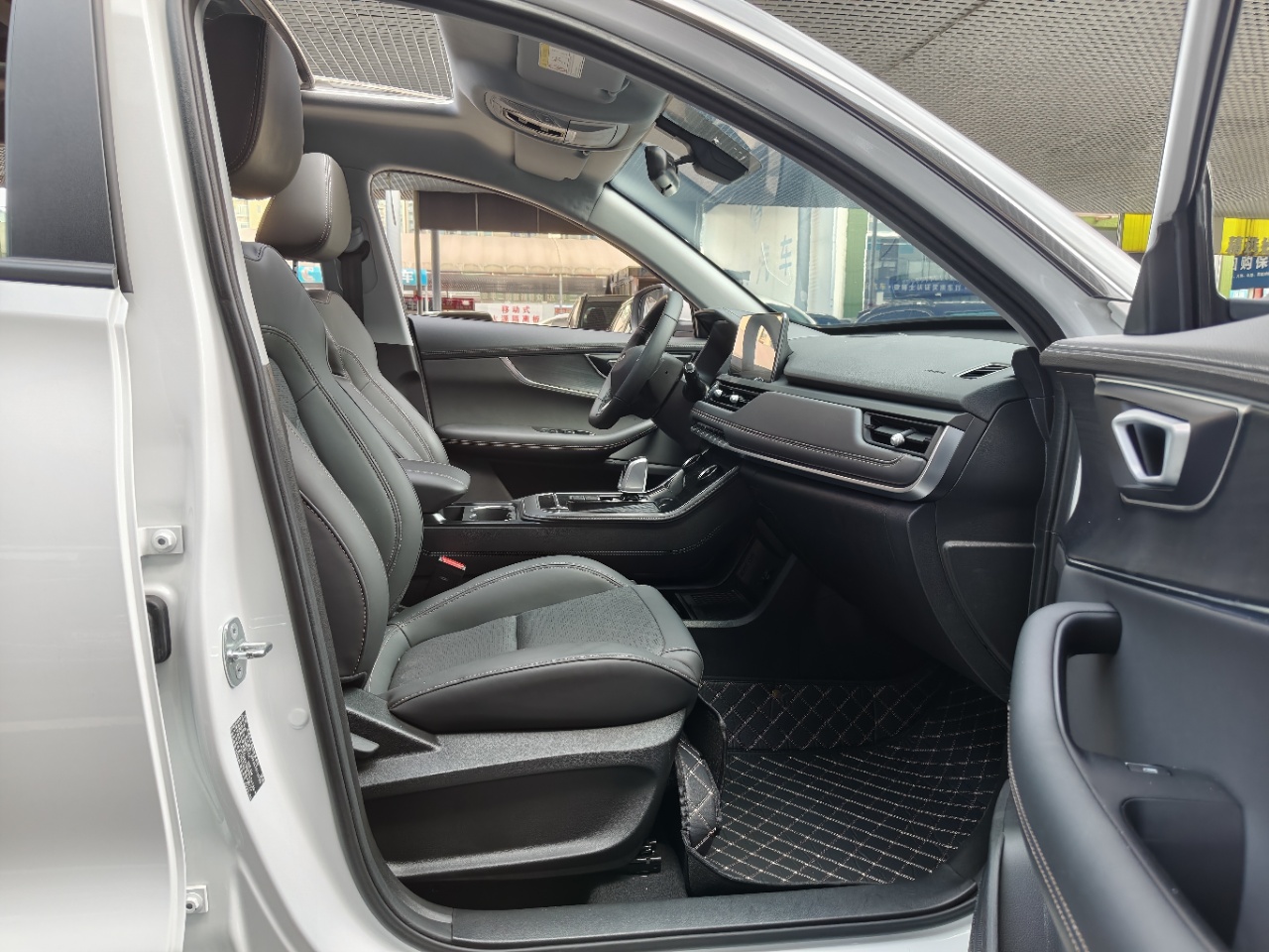 Chery Tiggo 8 2022 exterior view 6 - used suv for export from China