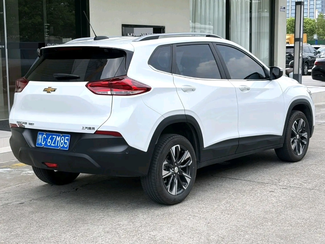 Chevrolet Tracker exterior view 7 - used suv for export from China