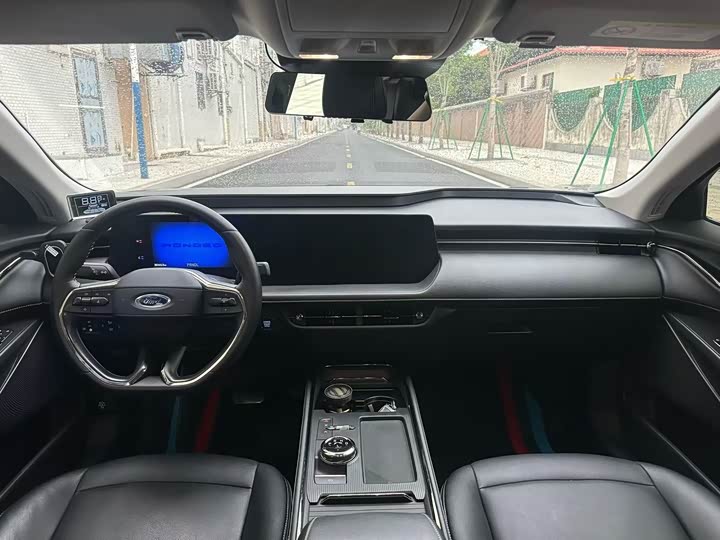 Ford Mondeo 2022 interior view 7 - used sedan for export from China