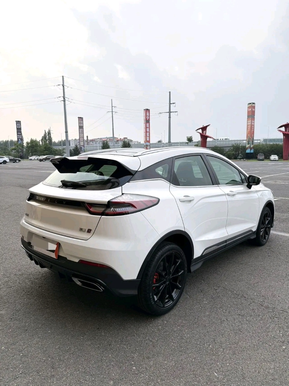 Geely Emgrand exterior view 8 - used sedan for export from China