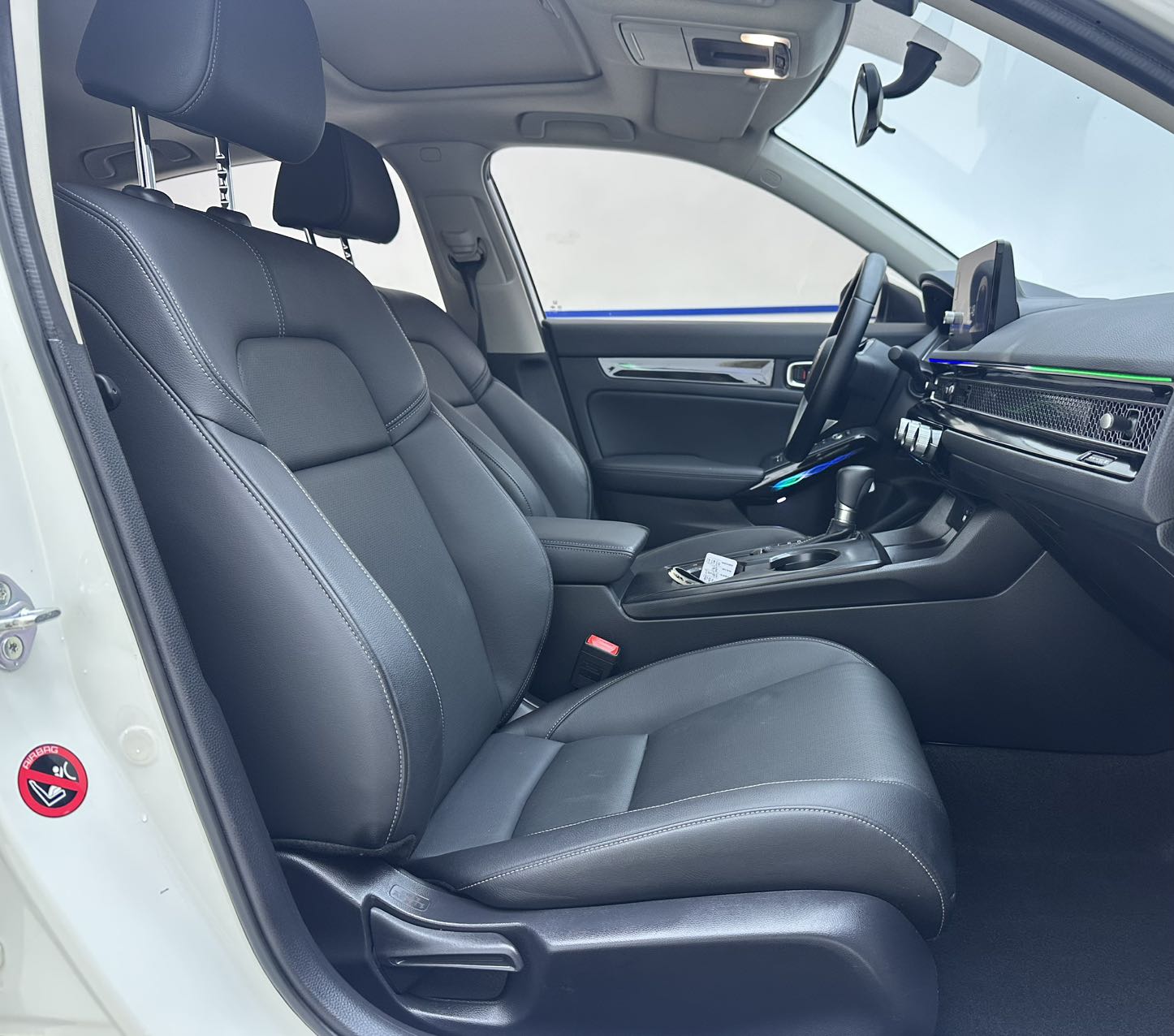 Honda Civic exterior view 6 - used sedan for export from China