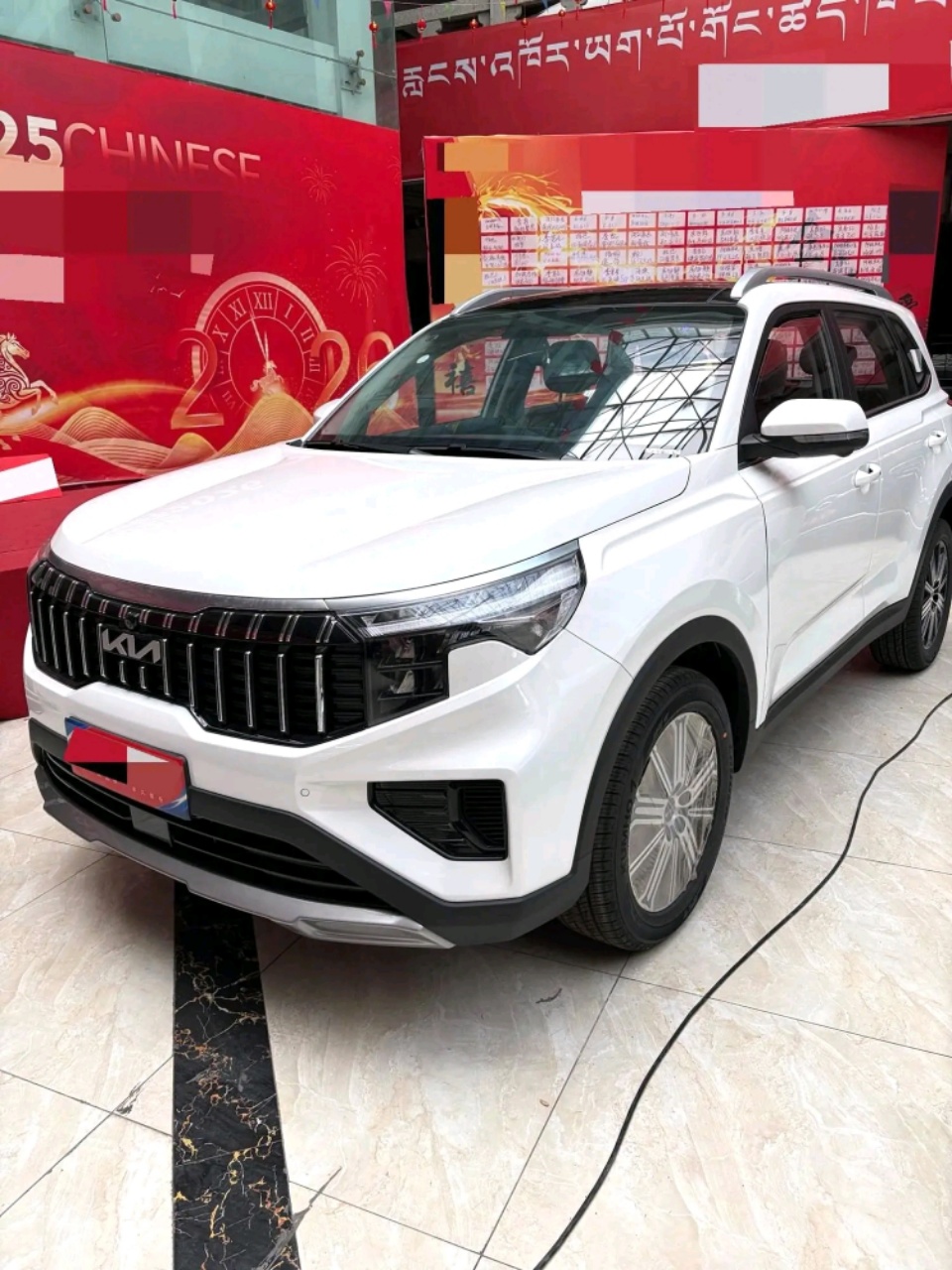 Kia Sportage exterior view 2 - used suv for export from China