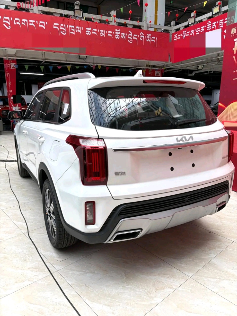 Kia Sportage exterior view 4 - used suv for export from China