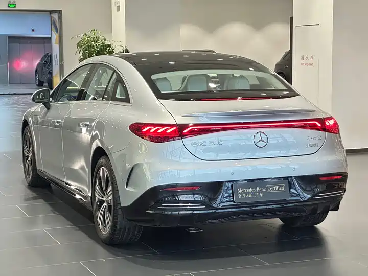 Mercedes-Benz GLA 180 2022 exterior view 14 - used suv for export from China
