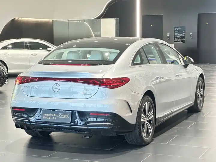 Mercedes-Benz GLA 180 2022 exterior view 5 - used suv for export from China