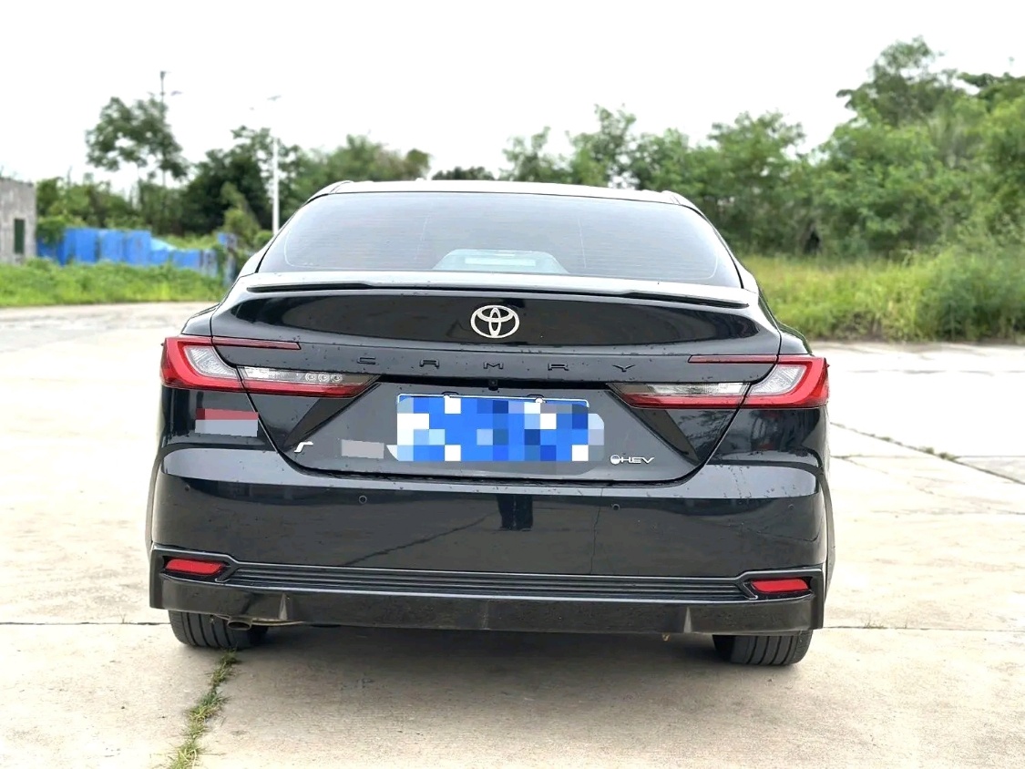 Toyota Camry used sedan exterior - China used car export wholesale