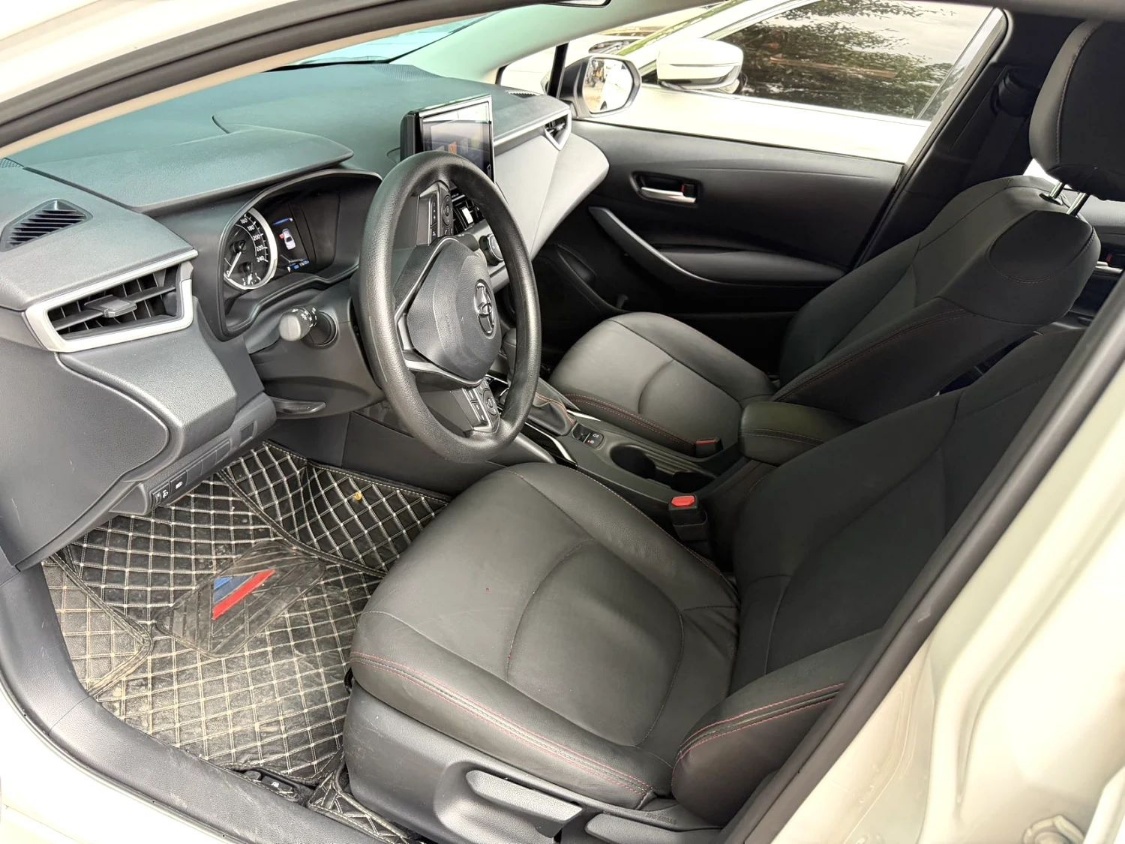 Toyota Corolla exterior view 6 - used sedan for export from China