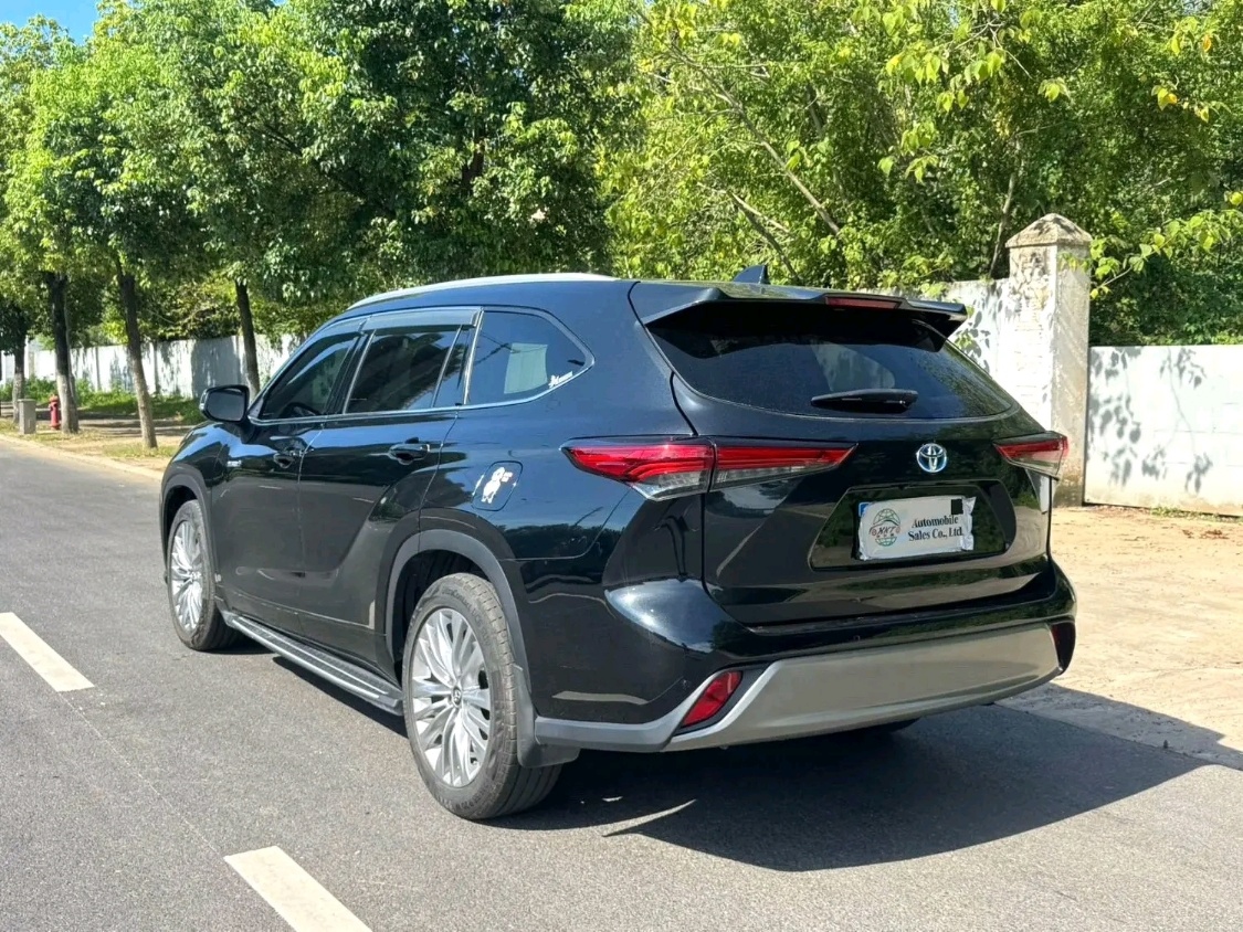 Toyota Highlander exterior view 8 - used suv for export from China