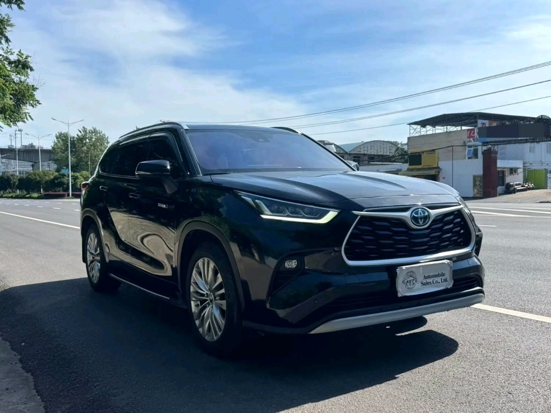 Toyota Highlander exterior view 9 - used suv for export from China