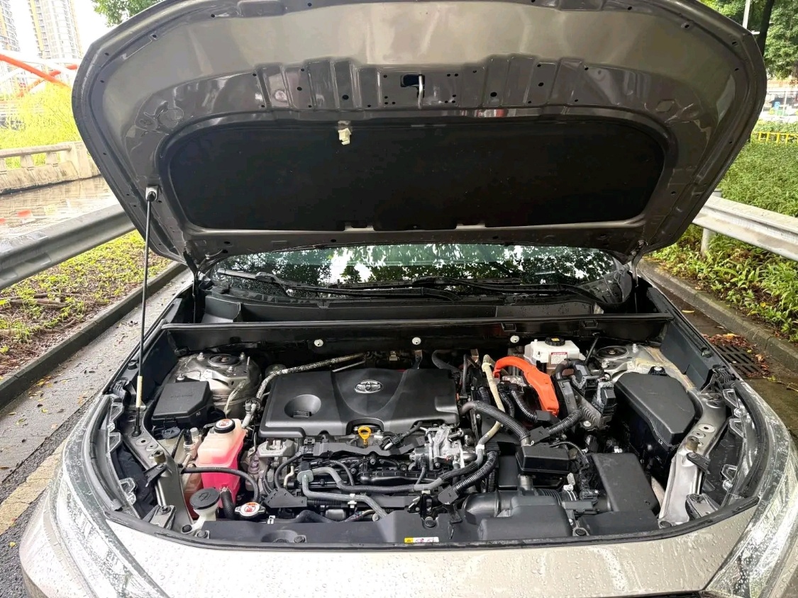 Toyota RAV4 interior view 13 - used suv for export from China